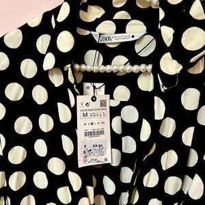 Zara Polka dot blouse New